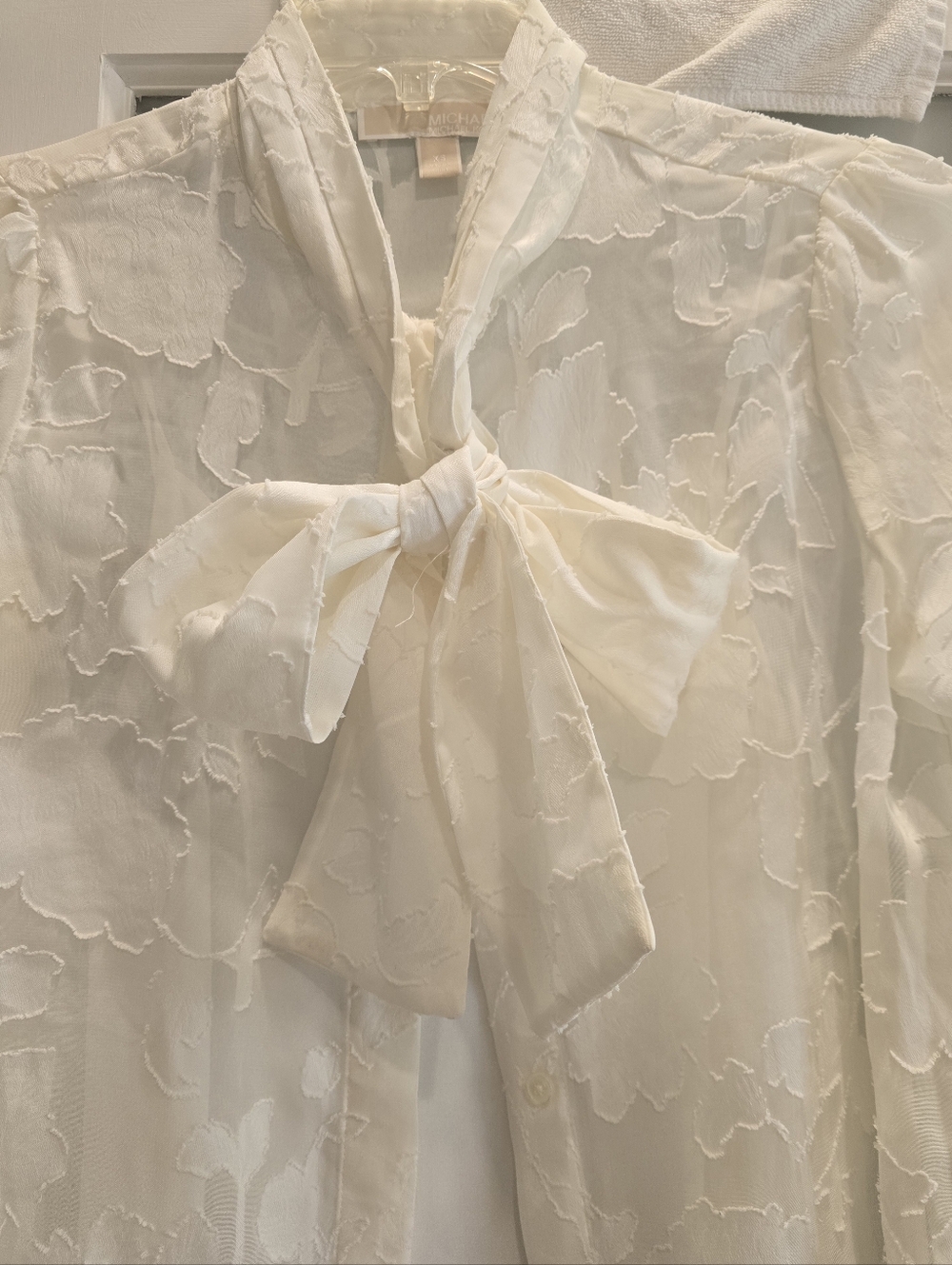 Michael Kors Sheer Embroidered Ivory Long Sleeve Bow Tie Button-down Blouse, XS